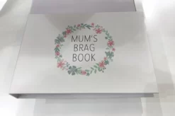 MUM WREATH BRAG BOOK